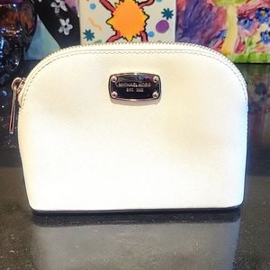 Michael kors toiletry bag